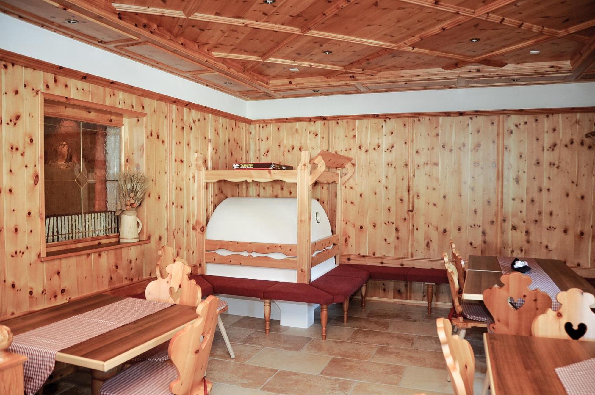 Berghotel Zum Zirm Collalbo Dış mekan fotoğraf