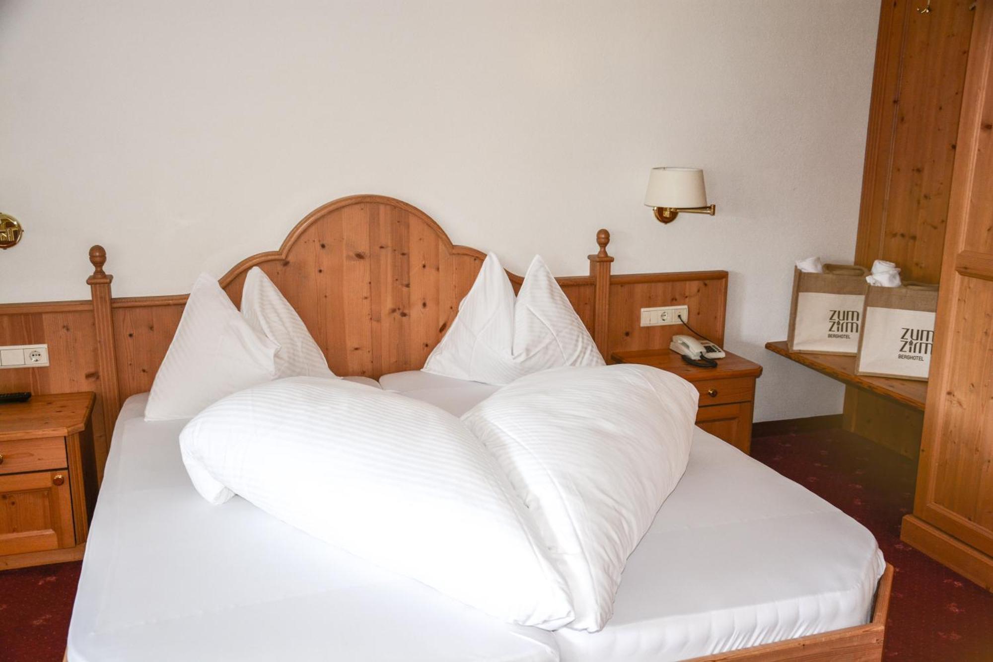Berghotel Zum Zirm Collalbo Dış mekan fotoğraf